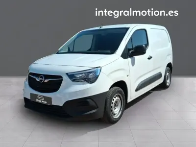 Usado Opel Combo S 76 CV (55 kW) 2021 Blanco Monovolumen