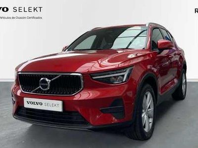 Rojo Usado 2025 Volvo XC40 Core SUV | 34.500 €