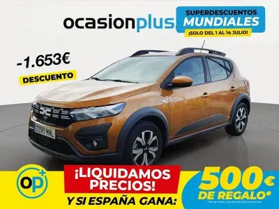 Usado Dacia Sandero Expression 101 CV (74 kW) 2024 Naranja Berlina