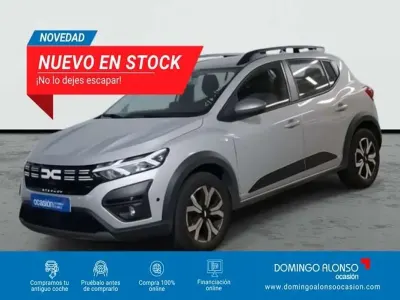 Usado Dacia Sandero 91 CV (66 kW) 2022 Gris Berlina