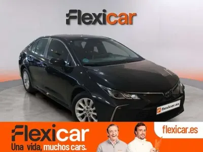 Usado Toyota Corolla Active 125 CV (91 kW) 2023 Negro Berlina