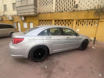 Usado Chrysler Sebring Touring 156 CV (114 kW) 2007 Gris / plata Familiar