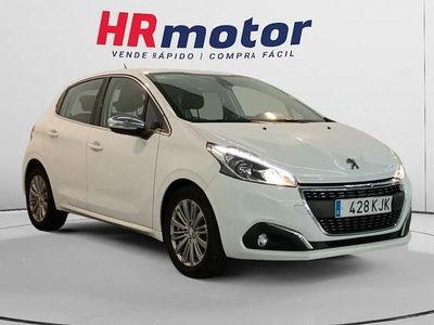 Usado 2018 Peugeot 208 Allure Utilitario | 9910 € (Precio justo)