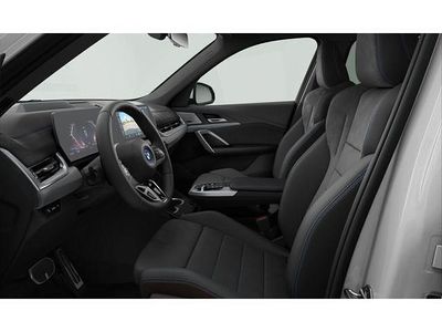 Nowe BMW iX1 Comfort Edition 150 kW (204 KM) 2025 SUV