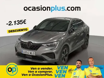Usado Renault Arkana Engineered 145 CV (106 kW) 2023 Gris SUV