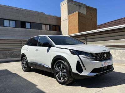 Usado Peugeot 3008 Allure 131 CV (96 kW) 2023 Blanco SUV
