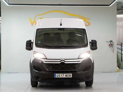 Usado Citroën Jumper 140 CV (102 kW) 2023 Blanco Monovolumen