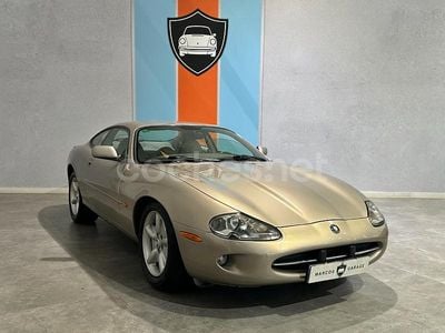 Jaguar XK8