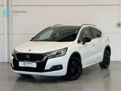 Usado DS Automobiles DS4 Crossback Style 120 CV (88 kW) 2017 Blanco SUV