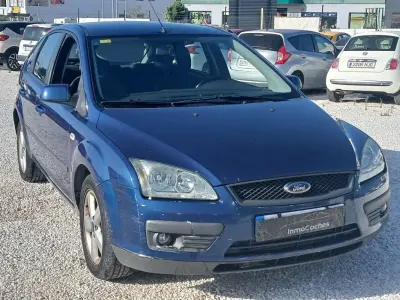 Usado Ford Focus Trend 116 CV (85 kW) 2007 Azul Utilitario