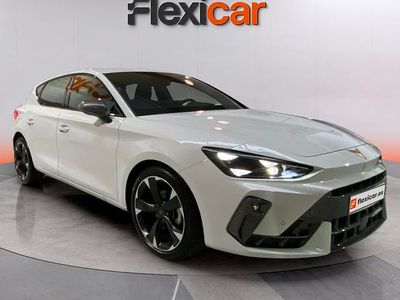 Usado Cupra Leon 150 CV (110 kW) 2025 Blanco Berlina