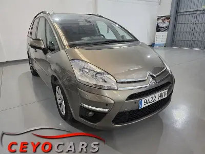 Usado Citroën Grand C4 Picasso Seduction 120 CV (88 kW) 2012 Marrón Monovolumen