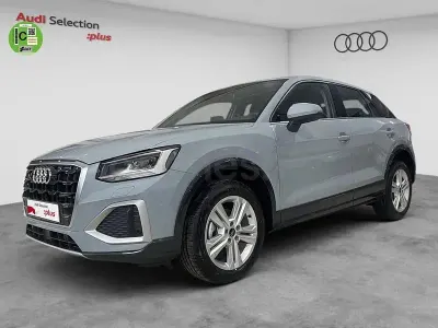 Usado Audi Q2 Advanced Plus 116 CV (85 kW) 2026 Gris / plata SUV