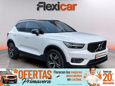 Usado Volvo XC40 Momentum 163 CV (119 kW) 2021 Blanco SUV