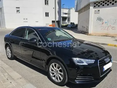 Usado Audi A4 Advanced 150 CV (110 kW) 2017 Negro Berlina