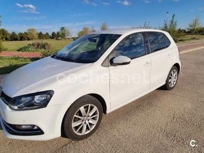 Usado VW Polo Sportline 90 CV (66 kW) 2016 Blanco Berlina