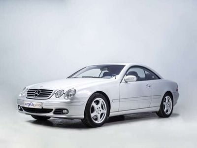 Usado Mercedes CL500 388 CV (285 kW) 2007 Plata Coupe