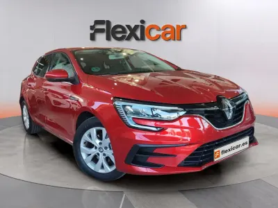 Usado Renault Mégane II Intens 115 CV (84 kW) 2021 Rojo Berlina