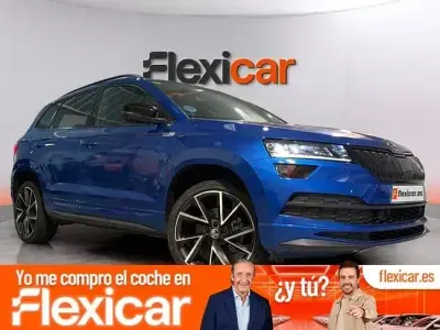 Usado Skoda Karoq SportLine 150 CV (110 kW) 2021 Azul SUV