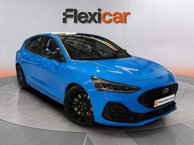 Käytetty Ford Focus ST 280 HP (205 kW) 2025 Sininen Sedan