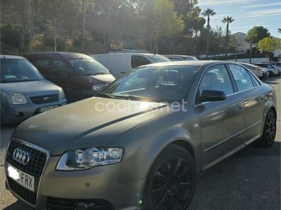 Gris / plata Usado 2007 Audi A4 S-Line Berlina | 5200 € (Precio justo)