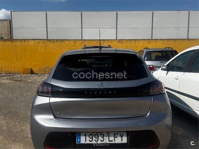 Gris / plata Usado 2020 Peugeot 208 Active Utilitario | 10.000 € (Un poco caro)