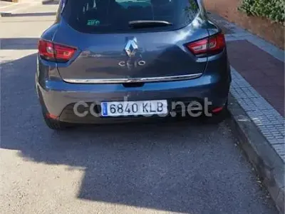 Usado Renault Clio IV LIMITED 90 CV (66 kW) 2018 Azul Berlina
