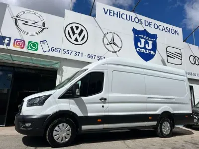 Usado Ford Transit Trend 129 CV (94 kW) 2023 Blanco Van