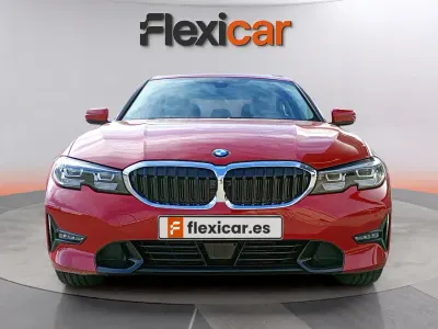 Używany BMW 320 Efficient Dynamics 190 KM (139 kW) 2019 Czerwony Sedan/Limuzyna