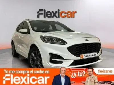 Usado Ford Kuga ST-Line 150 CV (110 kW) 2022 Blanco SUV