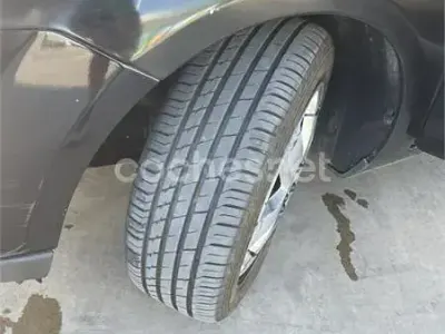 Usado Ford Focus Sport 115 CV (84 kW) 2006 Negro Berlina