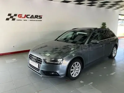 Usado Audi A4 S-Line 143 CV (105 kW) 2012 Gris / plata Familiar