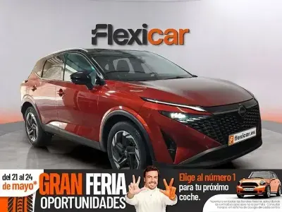 Usado Nissan Qashqai N-Connecta 140 CV (102 kW) 2025 Rojo SUV