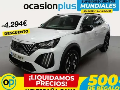 Usado Peugeot 2008 Allure 102 CV (75 kW) 2025 Blanco SUV