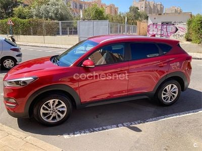 Usado Hyundai Tucson 131 CV (96 kW) 2018 Rojo SUV