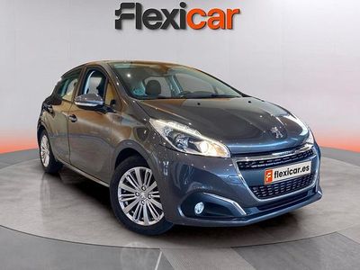 Usado Peugeot 208 Signature Sky 83 CV (61 kW) 2019 Gris Utilitario