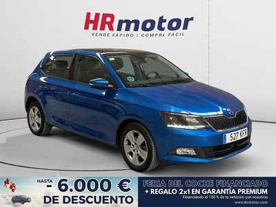 Azul Usado 2017 Skoda Fabia Ambition Berlina | 11.790 € (Un poco caro)
