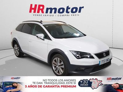 Usado Seat Leon 4Drive 150 CV (110 kW) 2018 Blanco Familiar