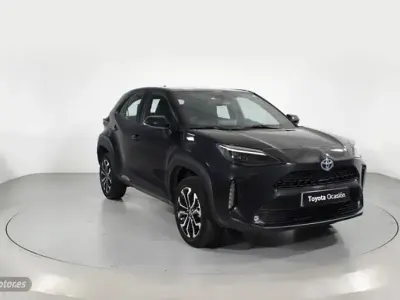 Usado Toyota Yaris Cross Active 116 CV (85 kW) 2023 Negro SUV
