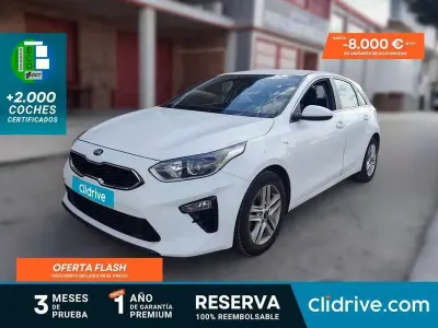 Usado Kia Ceed 101 CV (74 kW) 2021 Blanco Utilitario