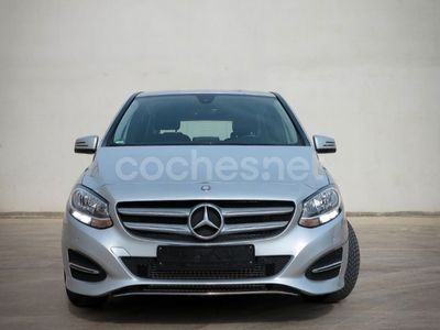 Mercedes B180