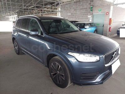 Usado Volvo XC90 Momentum 235 CV (172 kW) 2020 Azul SUV