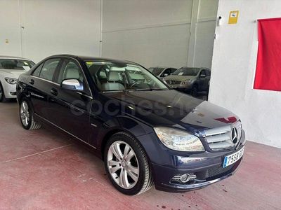 Usado Mercedes C220 Avantgarde 170 CV (125 kW) 2008 Azul Berlina