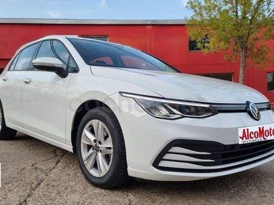 Brugt VW Golf VIII Life 115 HK (84 kW) 2021 Hvid Sedan
