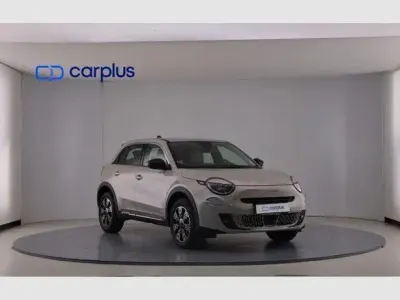 Usado Fiat 600 La Prima 136 CV (100 kW) 2025 SUV