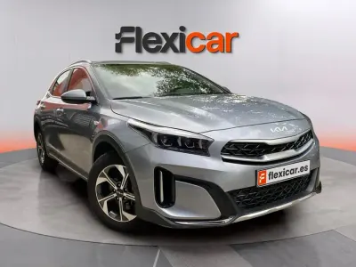 Begagnad Kia XCeed 160 HK (117 kW) 2023 Grå SUV