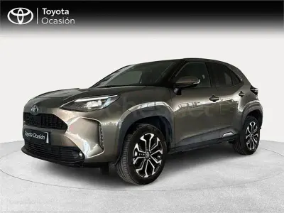 Usado Toyota Yaris Cross Active 116 CV (85 kW) 2024 Marrón SUV