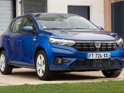 Usado Dacia Sandero Ambiance 75 CV (55 kW) 2017 Rojo Utilitario