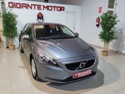 usado Volvo V40 D2 120