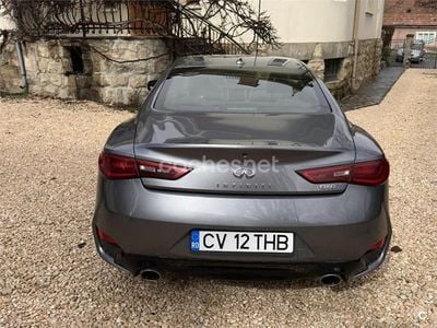 Gris / plata Usado 2017 Infiniti Q60 Premium Coupe | 28.500 €